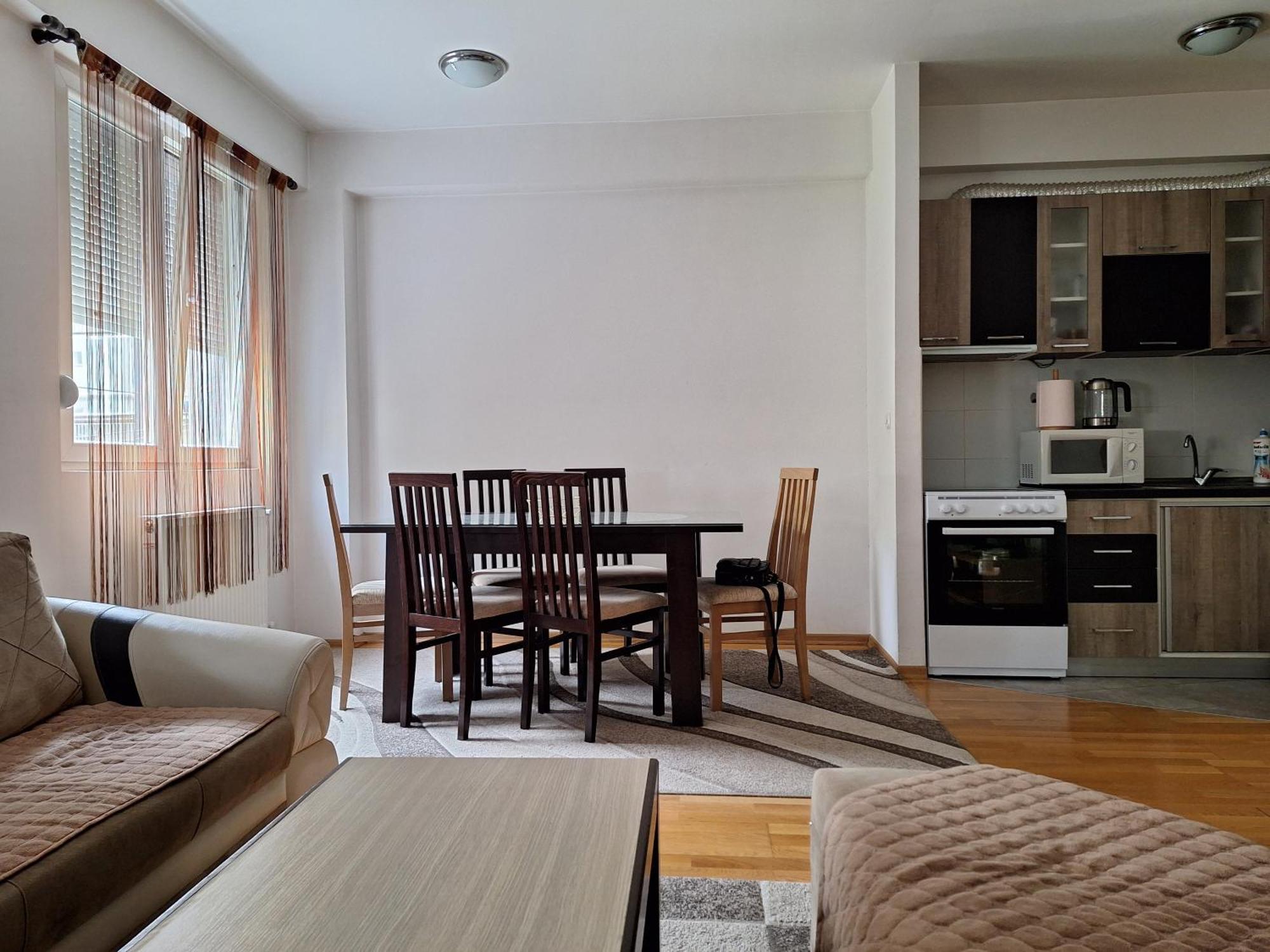 Metropolis Skopje Apartments מראה חיצוני תמונה