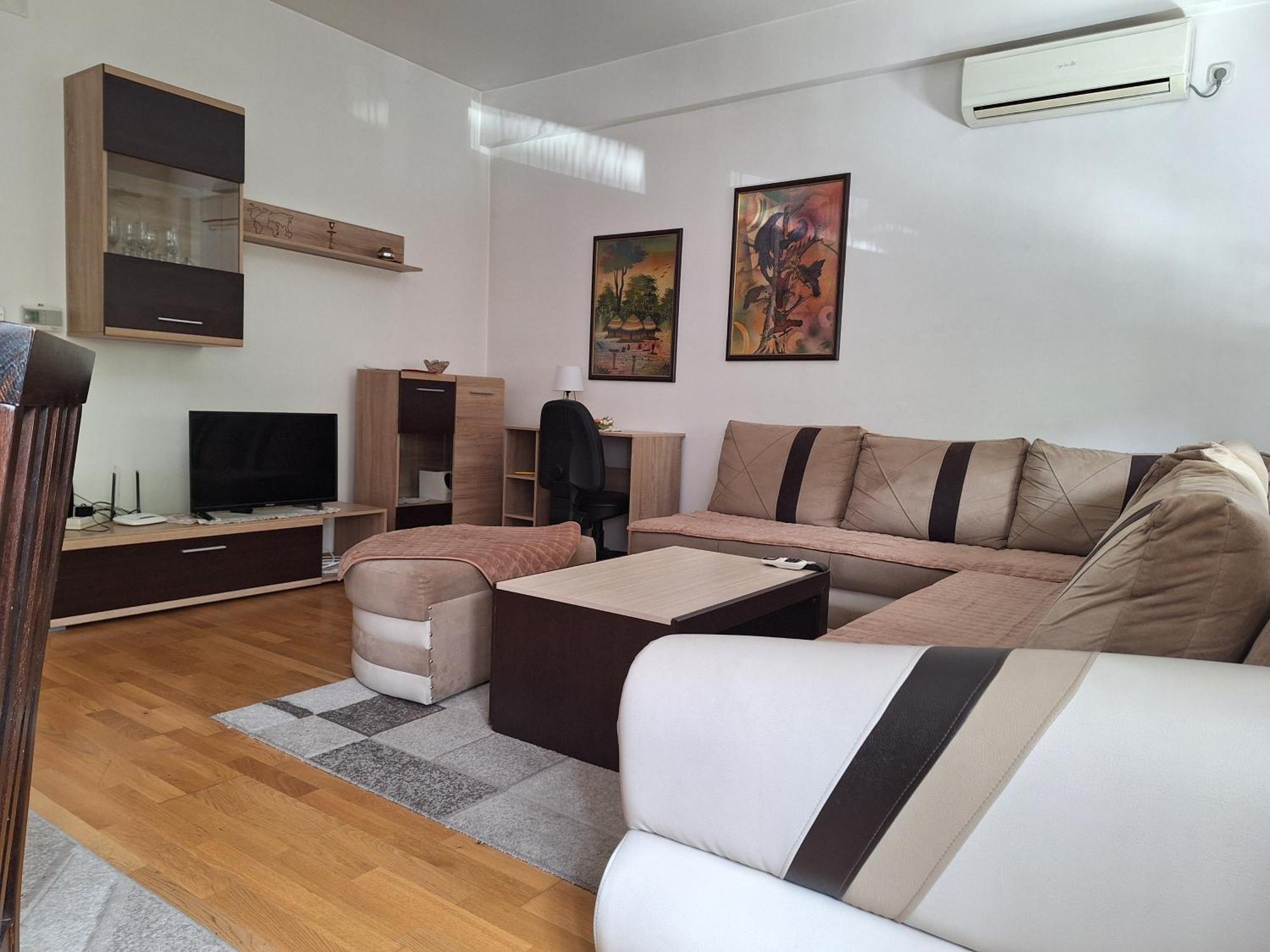 Metropolis Skopje Apartments מראה חיצוני תמונה