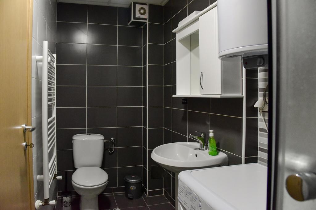 Metropolis Skopje Apartments מראה חיצוני תמונה